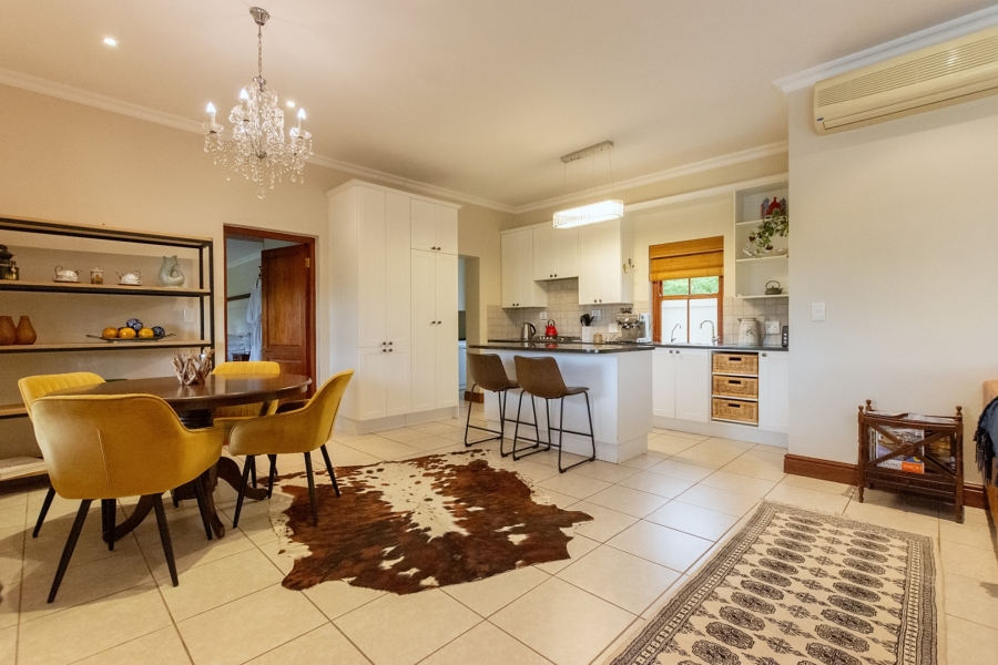 6 Bedroom Property for Sale in Riebeek Kasteel Western Cape